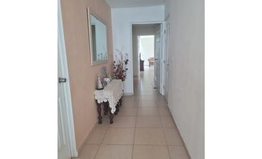 SEA CONFIABLE VENDE APARTAMENTOPH SOL DEL ESTE 3 RECAMARAS
