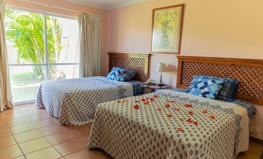 Se VENDE Casa de Playa en Costa Blanca Golf & Village - Rio Hato