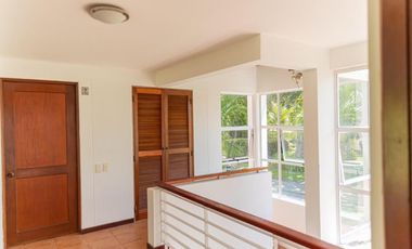 Se VENDE Casa de Playa en Costa Blanca Golf & Village - Rio Hato