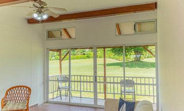 Se VENDE Casa de Playa en Costa Blanca Golf & Village - Rio Hato