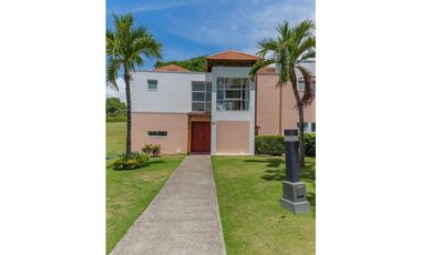 Se VENDE Casa de Playa en Costa Blanca Golf & Village - Rio Hato