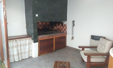 DUPLEX 3 AMBIENTES CON QUINCHO