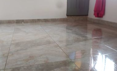 casa en arriendo en las flores. Cod A3161