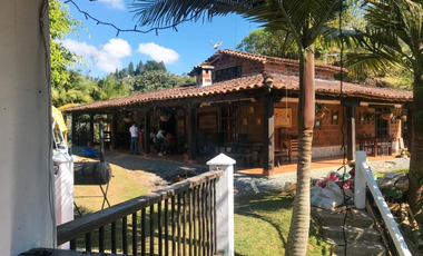 finca en venta en puente pelaez. Cod V400164