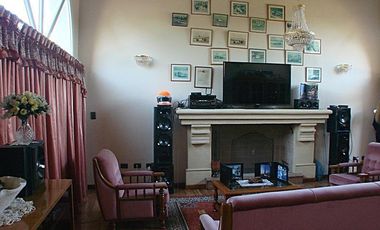 Casa en venta 5 amb en Campos de Alvarez