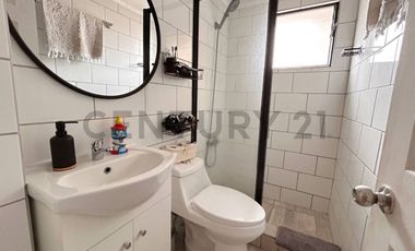 Se vende casa remodelada en Peñuelas