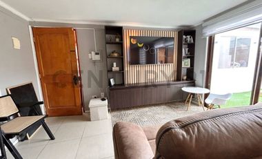 Se vende casa remodelada en Peñuelas