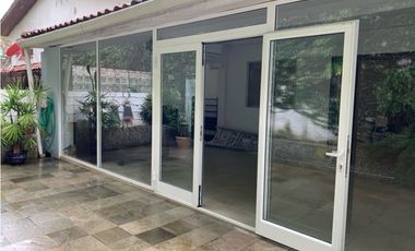 Venta de casa dúplex, La Alameda