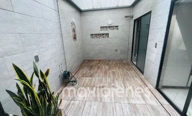 casa en arriendo en las brisas. Cod A67029