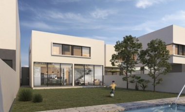 CASA EN VENTA EN PRIVADA PRADERAS DEL MAYAB MOD. TRÉBOL