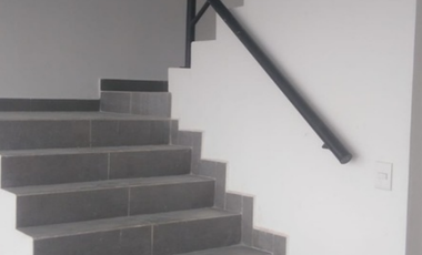 CASA EN VENTA EN PRIVADA PRADERAS DEL MAYAB MOD. TRÉBOL