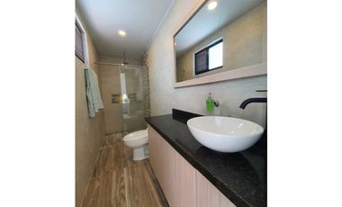 En Venta Casa Campestre Con Piscina Privada En Chinauta