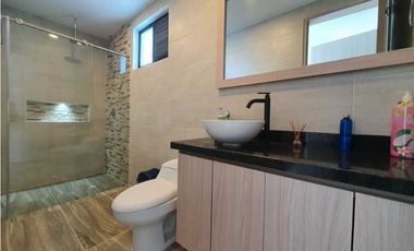 En Venta Casa Campestre Con Piscina Privada En Chinauta