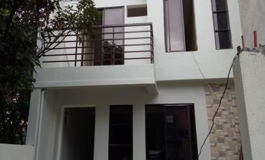 Style Brand New House & Lot Cresta Verde Subd Q.C. Philhomes - Kenneth Matias
