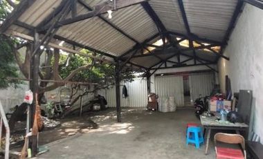 Rumah dan Gudang di Raya Kenjeran, Strategis, Hadap Selatan