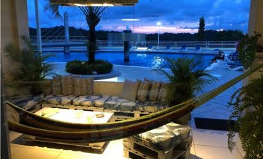 VENDO APARTAMENTO PH ALTAMIRA GARDENS CON TERRAZA 3 REC