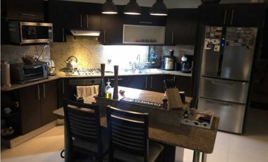 VENDO APARTAMENTO PH ALTAMIRA GARDENS CON TERRAZA 3 REC