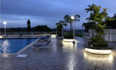 VENDO APARTAMENTO PH ALTAMIRA GARDENS CON TERRAZA 3 REC