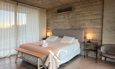 Casa en venta en Costa Esmeralda con vista a la Cancha de Golf