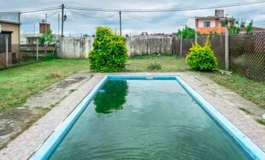 VENTA CASA DE CAMPO RETOÑOS DE COLON PILETA 1 DORM
