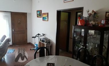 VENDO CASA 4 AMB SAN JUSTO LA MATANZA