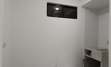 apartamento en arriendo en prados del este. Cod A31795