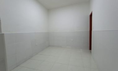 casa-local en arriendo en centro. Cod A11190
