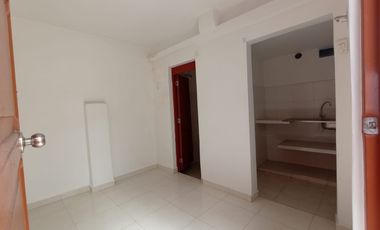 casa-local en arriendo en centro. Cod A11190