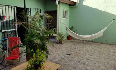 Casa con Departamento en venta en Lanus Oeste
