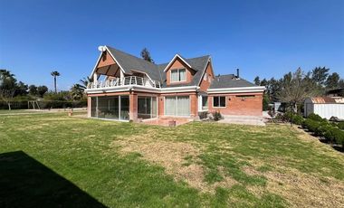 Casa En Venta, Chicureo, Colina