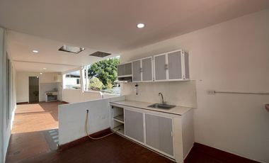 apartamento en arriendo en los andes. Cod A4238