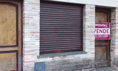 Casa con Departamento en venta en Quilmes Oeste