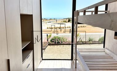 Casa en arriendo, vista al mar, en condominio, Matanzas