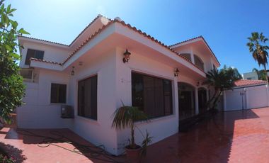 C093 - Venta Casa Mansión en Samborondón Primeros Kms - 4 dormitorios