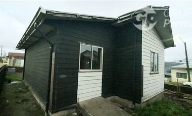 VENDO CASA 3d, 1b, 4e, 261m2, AV. PRINCIPAL DE CARAHUE