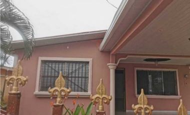ALQUILER CASA LA CHORRERA