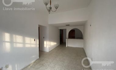 Venta de Casa con 3 habitaciones en Circuito Interior, Col. Ex Aeropuerto, Minatitlán, Ver.