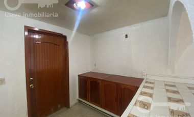 Venta de Casa con 3 habitaciones en Circuito Interior, Col. Ex Aeropuerto, Minatitlán, Ver.