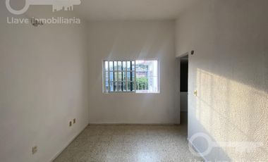 Venta de Casa con 3 habitaciones en Circuito Interior, Col. Ex Aeropuerto, Minatitlán, Ver.
