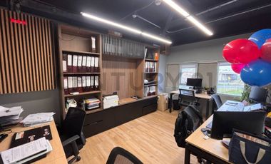 BODEGA EN VENTA CON OFICINAS HABILITADAS