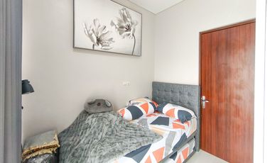 Rumah 2 Lt Strategis 10 Mnt ke Paradise Walk Serpong Siap KPR J-39295