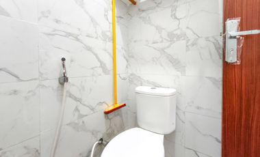 Rumah 2 Lt Strategis 10 Mnt ke Paradise Walk Serpong Siap KPR J-39295