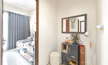 Rumah 2 Lt Strategis 10 Mnt ke Paradise Walk Serpong Siap KPR J-39295
