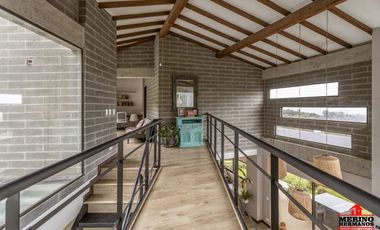 casa campestre en venta en santa elena - vereda mazo. Cod V6578