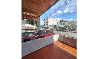 VENDO CASA COMERCIAL ESQUINERA BARRIO BARZAL VILLAVICENCIO