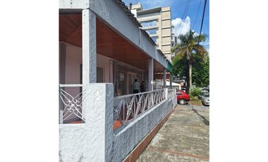 VENDO CASA COMERCIAL ESQUINERA BARRIO BARZAL VILLAVICENCIO