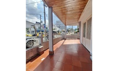 VENDO CASA COMERCIAL ESQUINERA BARRIO BARZAL VILLAVICENCIO