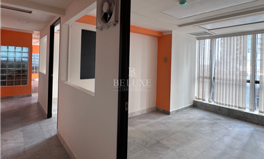 SE VENDE PISO COMPLETO EN TORRE BAC OFICINA, AVENIDA BALBOA (5)