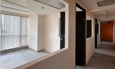 SE VENDE PISO COMPLETO EN TORRE BAC OFICINA, AVENIDA BALBOA (5)
