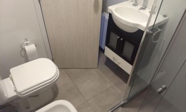 Venta de Casa 3 ambientes con cochera y parque San Justo